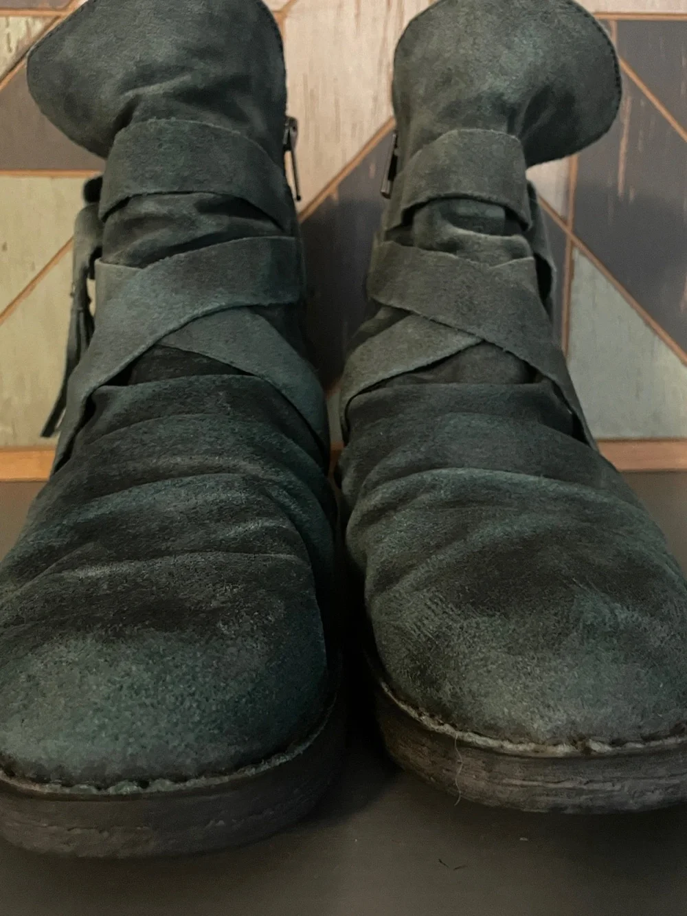 Born Eton Petrolio Distressed Suede Ankle Boots Teal Fringe Tassel 8.5 M